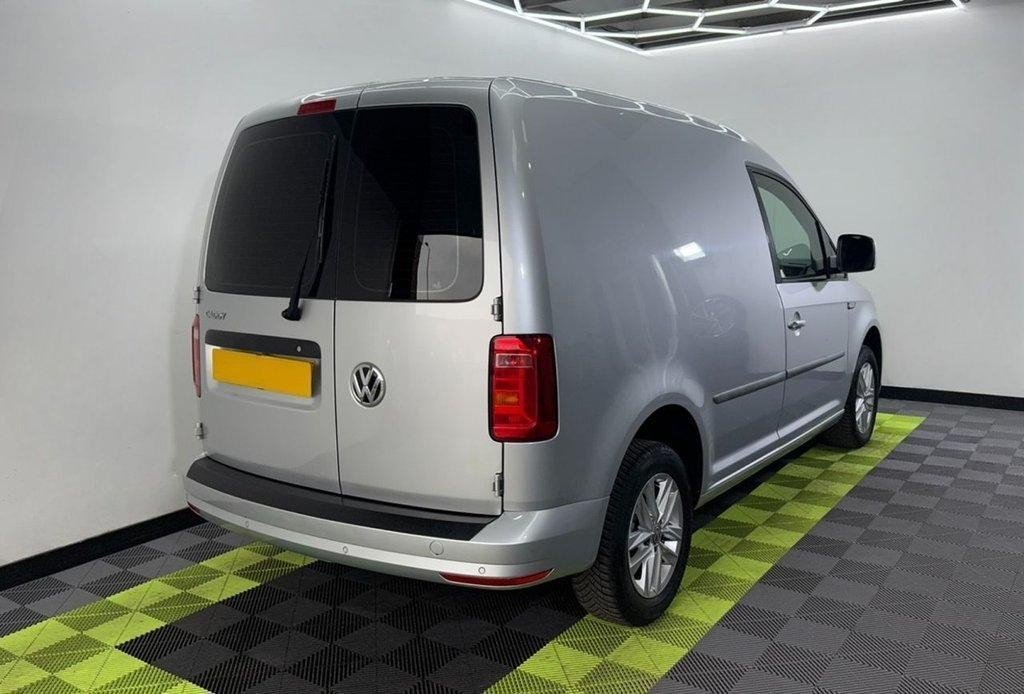 2019 19 VOLKSWAGEN CADDY 2.0 TDI C20 BLUEMOTION TECH HIGHLINE PANEL VAN 5DR DIES