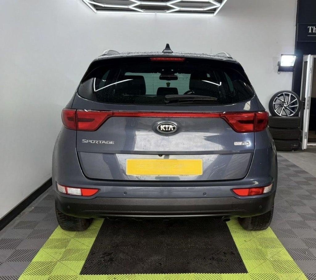 2016 66 KIA SPORTAGE 1.7 CRDI 2 SUV 5DR DIESEL MANUAL EURO 6 (S/S) (114 BHP) DIE