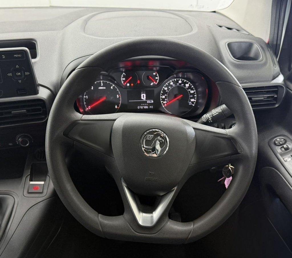 2019 19 VAUXHALL COMBO 1.6 TURBO D 2000 EDITION PANEL VAN 4DR DIESEL MANUAL L1 H
