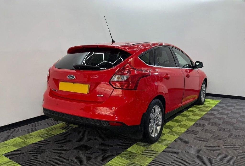 2014 14 FORD FOCUS 1.6 TDCI TITANIUM NAVIGATOR HATCHBACK 5DR DIESEL MANUAL EURO