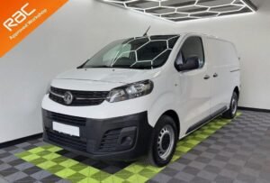 2020 20 VAUXHALL VIVARO 2.0 TURBO D 3100 EDITION PANEL VAN 5DR DIESEL MANUAL L1